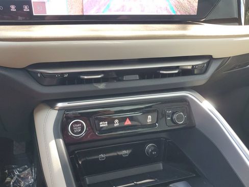 Certified 2025 Audi Q5 Premium Plus w/ Premium Plus AWD/4WD image 28