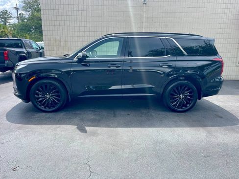 Used 2025 Hyundai Palisade Calligraphy AWD/4WD image 2