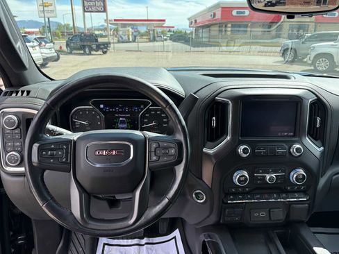 Used 2020 GMC Sierra 1500 AT4 w/ AT4 Premium Package AWD/4WD image 29