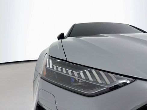 Used 2022 Audi RS 6 AWD/4WD image 29