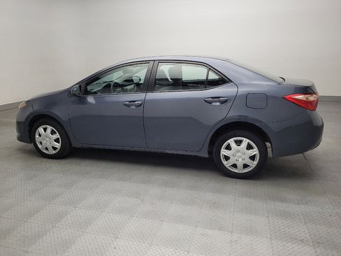 Used 2019 Toyota Corolla SE image 3