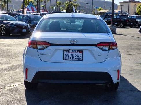 Used 2026 Toyota Corolla LE image 7