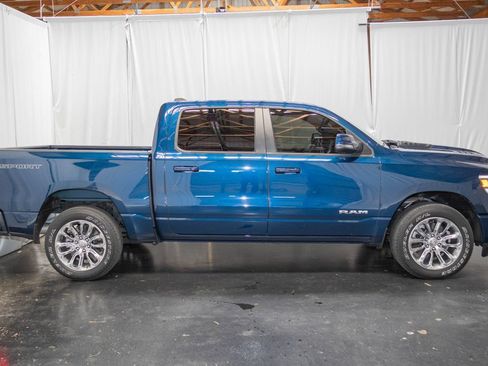 Used 2023 RAM 1500 Laramie AWD/4WD image 4