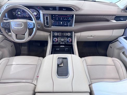 Certified 2024 GMC Yukon XL Denali w/ Max Trailering Package image 17