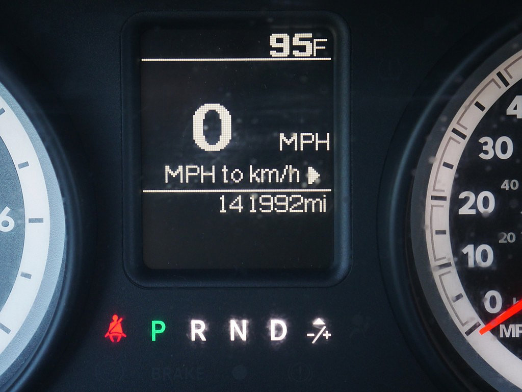 Used 2013 RAM 1500 ST w/ SXT Appearance Group AWD/4WD image 26