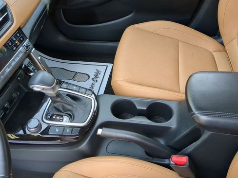 Used 2024 Kia Seltos EX image 21