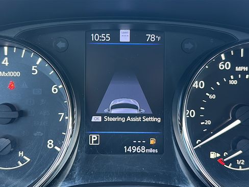 Used 2021 Nissan Rogue Sport SL w/ Premium Package image 26