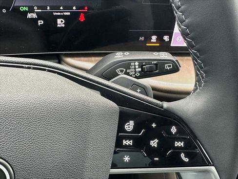 New 2025 Audi Q5 Premium image 33