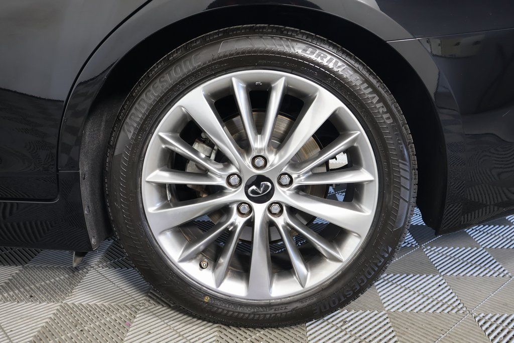 Used 2020 INFINITI Q50 Luxe RWD image 16