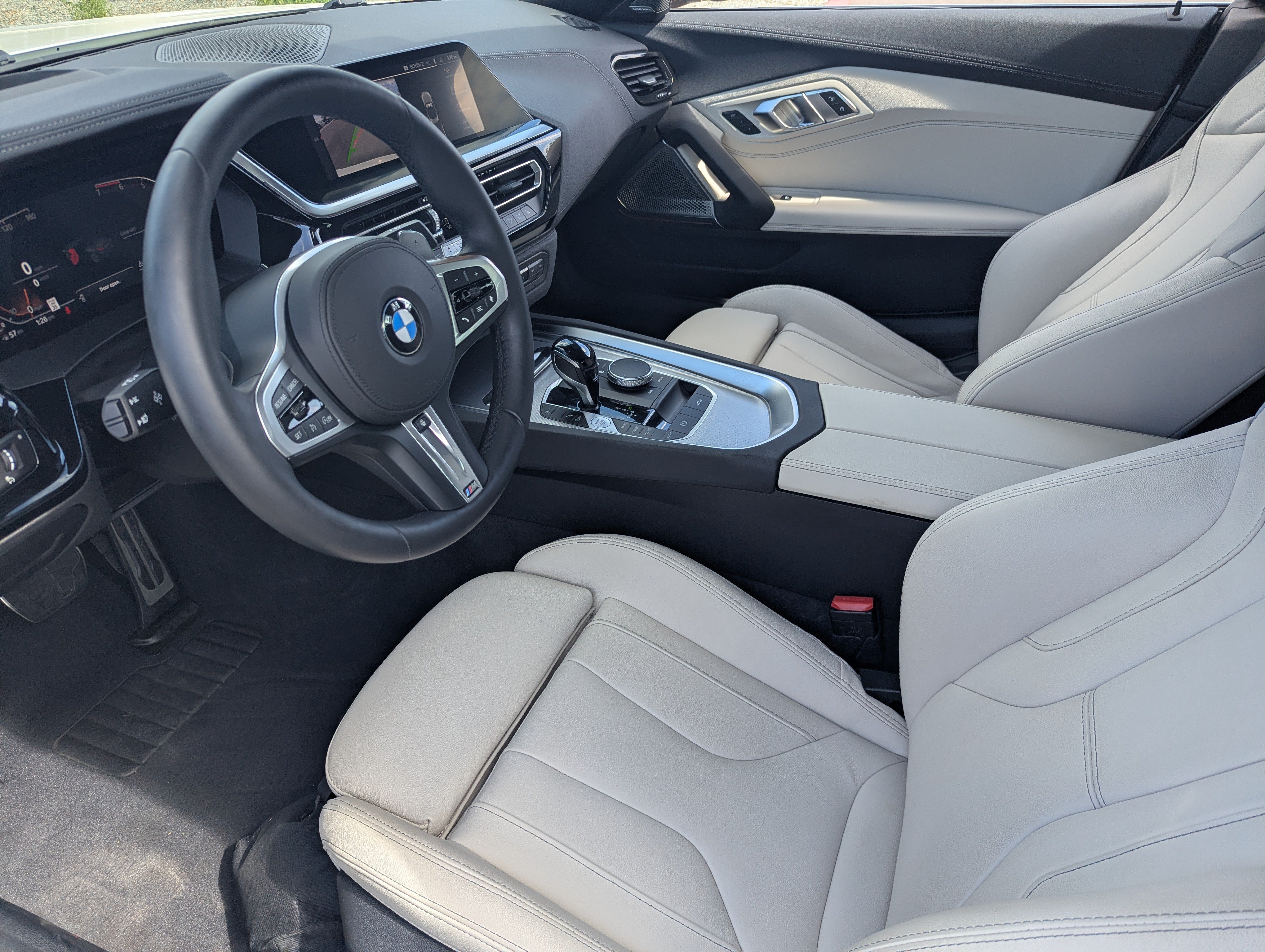Used 2026 BMW Z4 sDrive30i w/ Premium Package RWD image 13