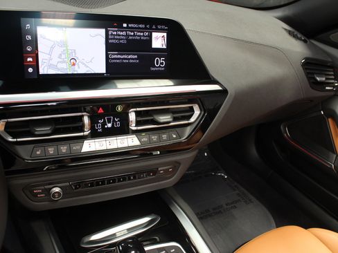 Used 2022 BMW Z4 sDrive30i w/ Driving Assistance Package image 57