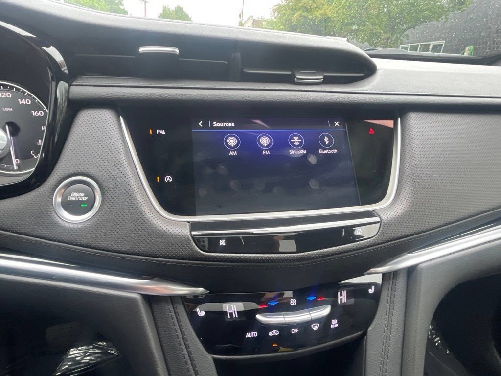 Used 2024 Cadillac XT5 Premium Luxury AWD/4WD image 14