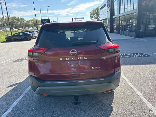 Used 2023 Nissan Rogue SV AWD/4WD image 6