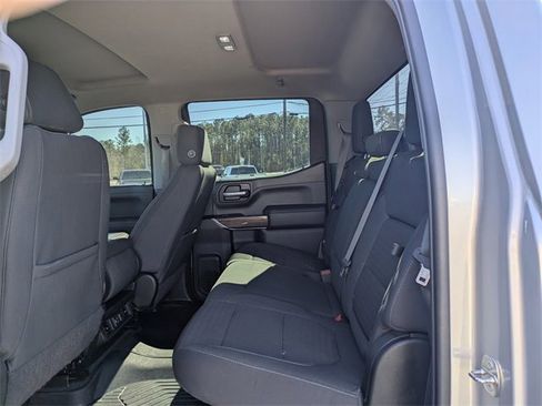 Used 2021 Chevrolet Silverado 1500 RST w/ LPO, Blackout Package image 15