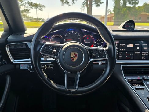 Used 2020 Porsche Panamera 4 AWD/4WD image 14
