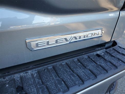 New 2026 GMC Sierra 1500 Elevation image 29