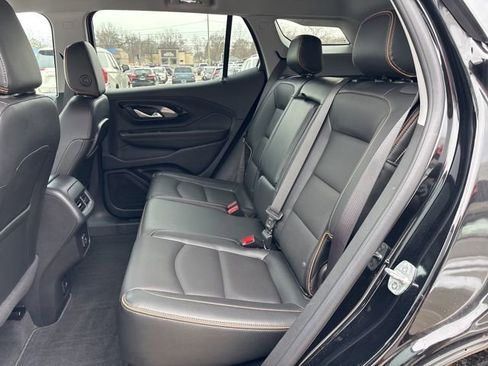 Used 2023 GMC Terrain AT4 image 15