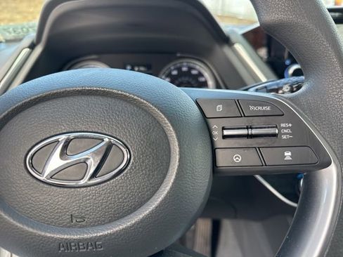 Certified 2023 Hyundai Sonata SEL w/ Preferred Accessory Package image 34