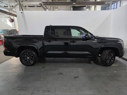 Used 2024 Toyota Tundra Platinum image 6
