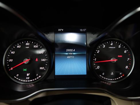 Used 2019 Mercedes-Benz C 300 Cabriolet image 19