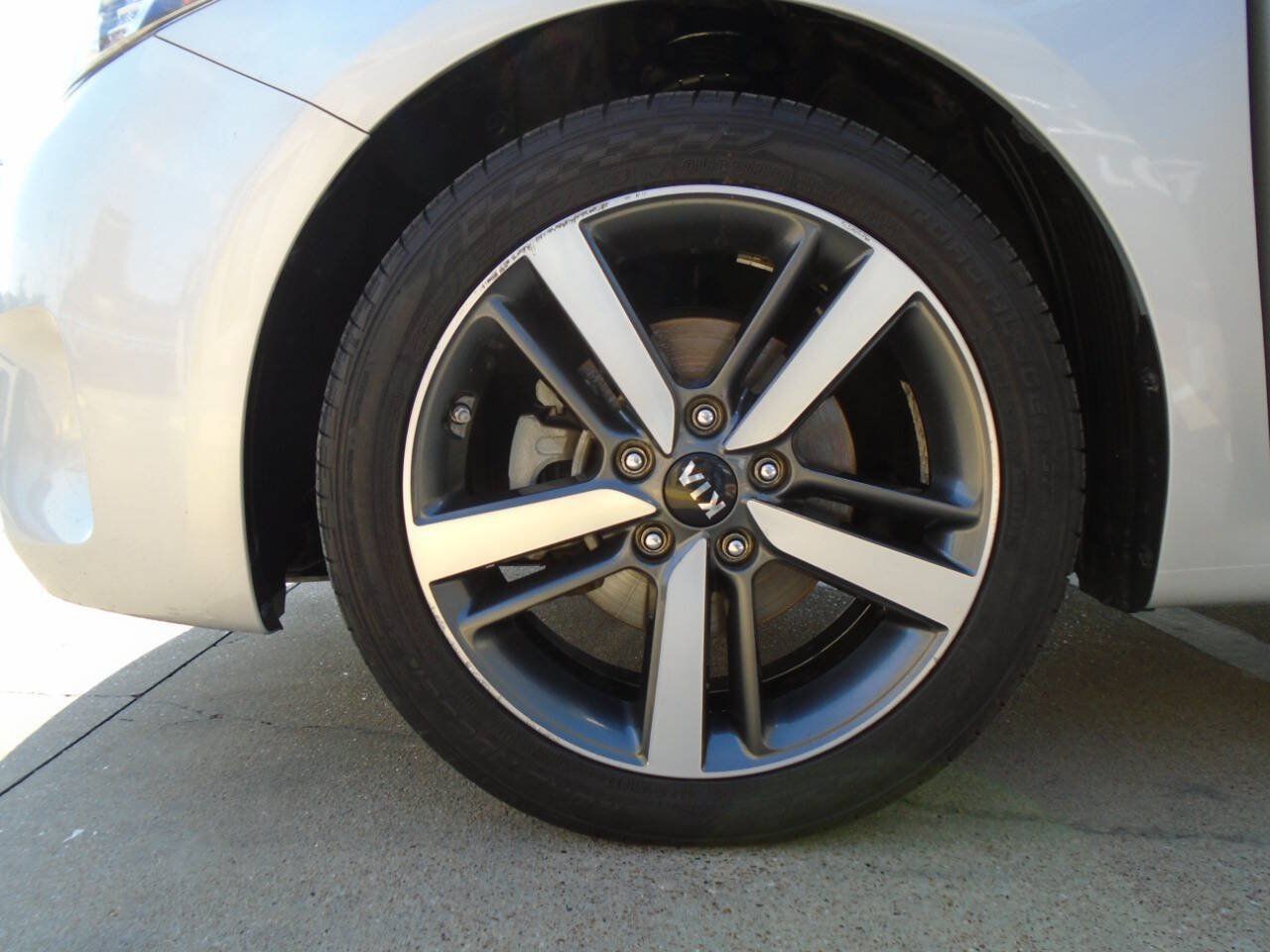 Used 2017 Kia Forte EX FWD image 27