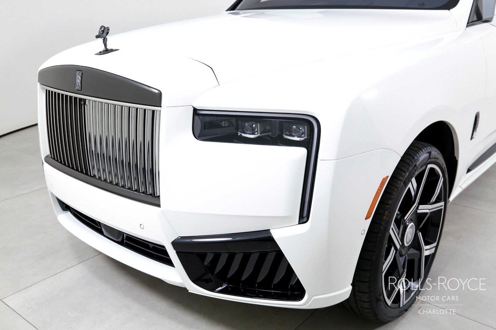 New 2027 Rolls-Royce Cullinan Black Badge AWD/4WD image 43