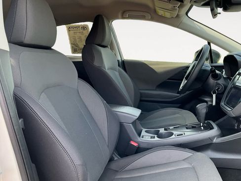 Used 2024 Subaru Crosstrek 2.0i AWD/4WD image 17
