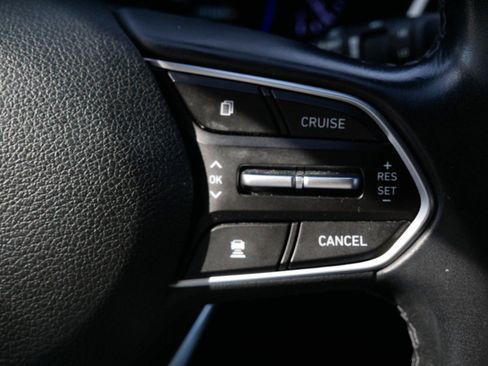 Used 2019 Hyundai Santa Fe Limited image 25