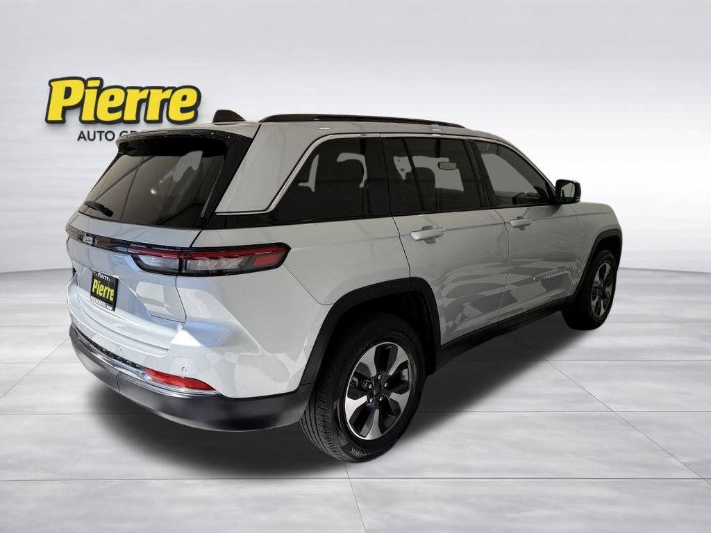 Used 2024 Jeep Grand Cherokee Limited 4xe AWD/4WD image 6