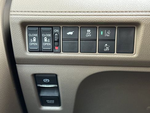 Used 2018 Honda Odyssey EX-L image 34