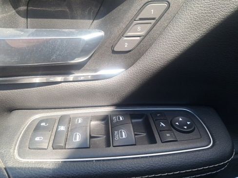 Used 2023 RAM 1500 Laramie image 14