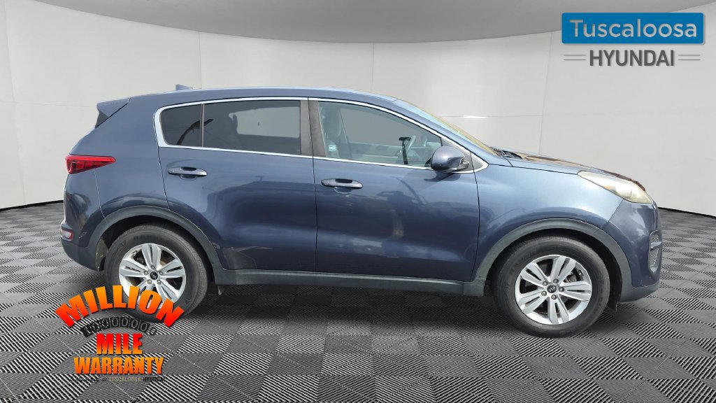 Used 2018 Kia Sportage LX FWD image 9