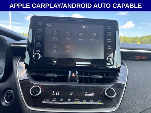 Used 2022 Toyota Corolla LE FWD image 12