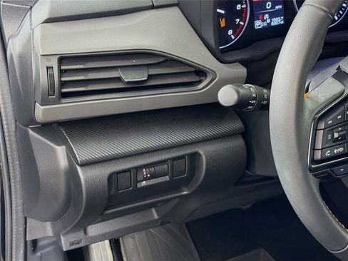 Used 2024 Subaru Crosstrek 2.5i Limited w/ Crosstrek Mirror Package image 10