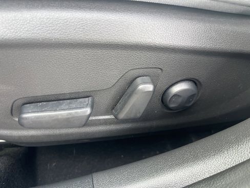 Used 2021 Hyundai Kona Limited w/ Cargo Package image 14