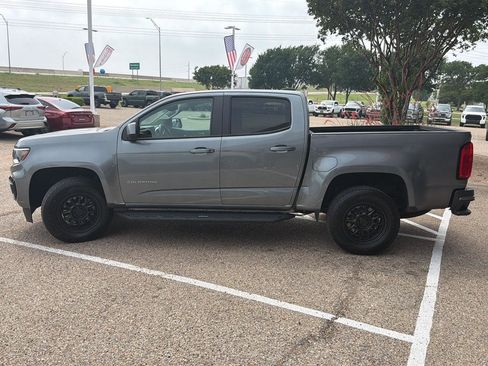 Used 2021 Chevrolet Colorado LT RWD image 6