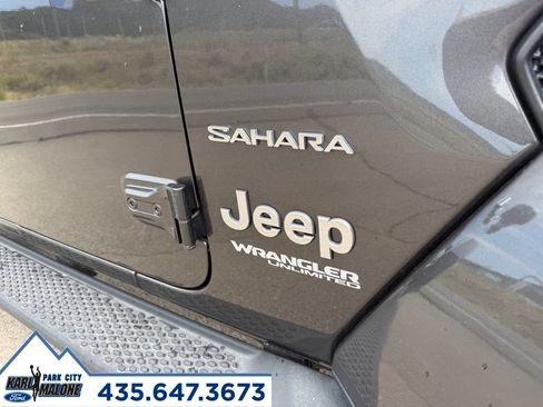 Used 2020 Jeep Wrangler Unlimited Sahara AWD/4WD image 10