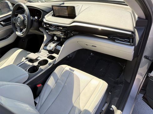 Used 2023 Acura MDX SH-AWD w/ Technology Package image 13
