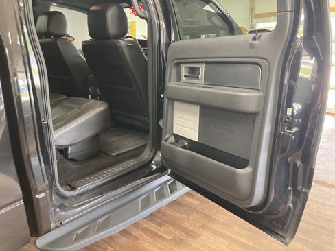 Used 2014 Ford F150 Raptor w/ Equipment Group 801A Luxury AWD/4WD image 18