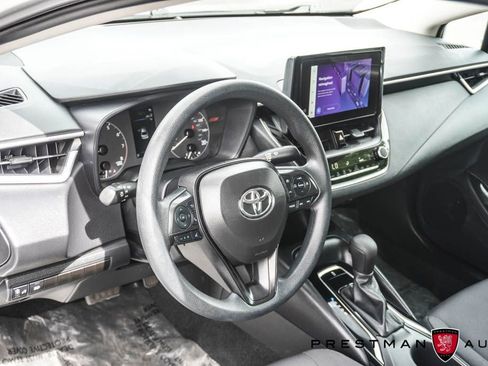 Used 2024 Toyota Corolla LE FWD image 20