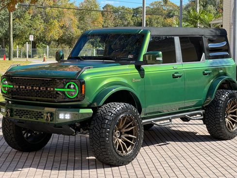Used 2023 Ford Bronco Wildtrak AWD/4WD image 56