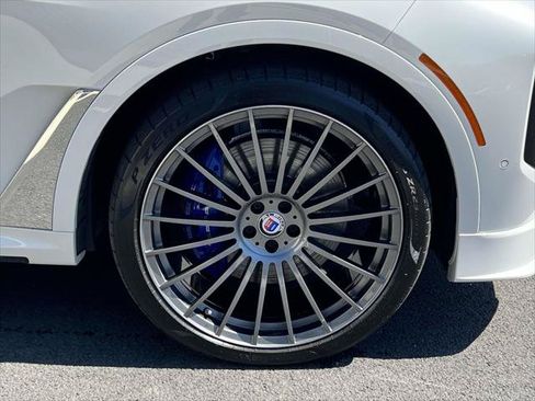 Used 2024 BMW ALPINA XB7 AWD/4WD image 9