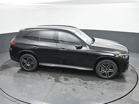 New 2026 Mercedes-Benz GLC 300 4MATIC image 32