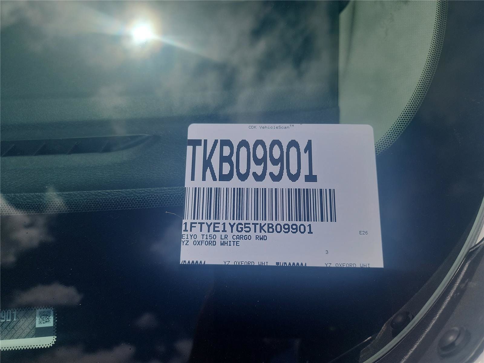 New 2026 Ford Transit 150 Low Roof w/ Load Area Protection Package RWD image 9