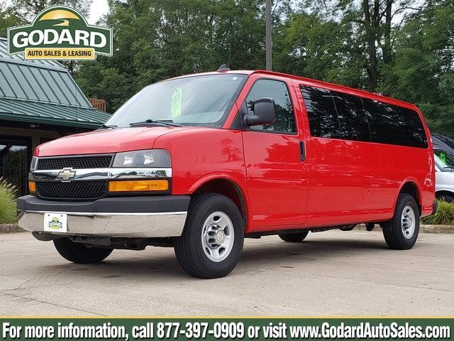 Used 2016 Chevrolet Express 3500 LT w/ LT Preferred Equipment Group RWD image 1