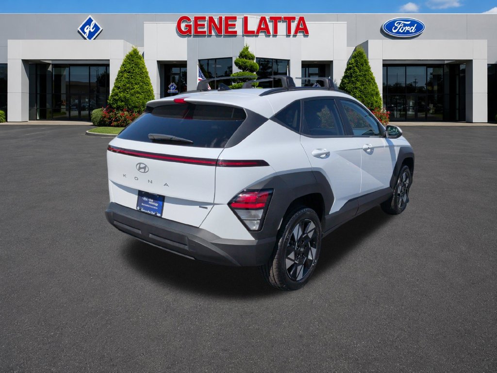Used 2024 Hyundai Kona SEL AWD/4WD image 7