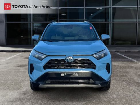 Used 2022 Toyota RAV4 SE image 14