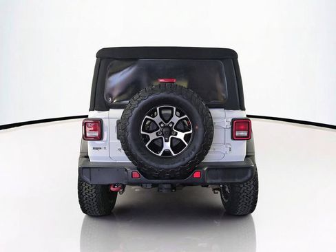 Used 2018 Jeep Wrangler Unlimited Rubicon w/ Cold Weather Group AWD/4WD image 6