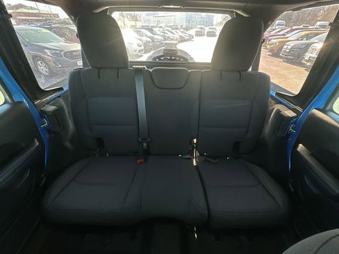 Used 2022 Jeep Wrangler Unlimited Sport image 22