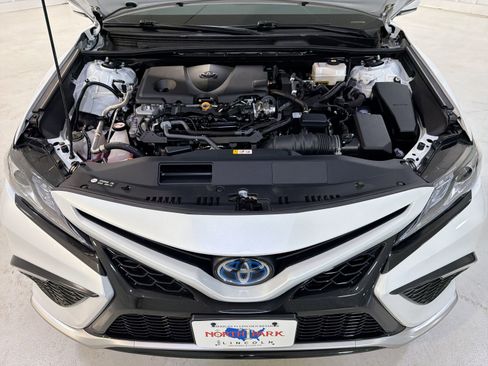 Used 2024 Toyota Camry XSE image 30